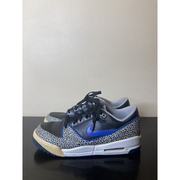 Nike Other - Nike Sz US 9 Air Assault Black Varsity Royal Cement Shoe 2007